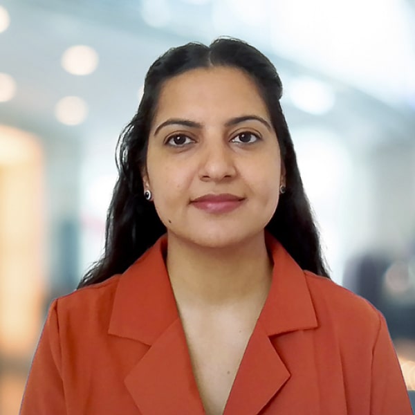 A portrait of Gel4med employee Dalijit Kaur